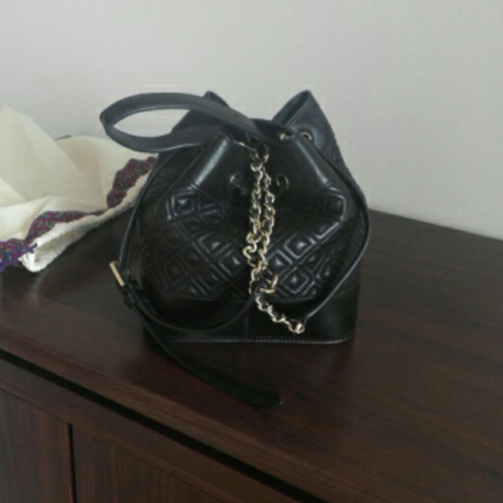 Tory Burch Bag (Fleming Bucket Bag) with dust bag